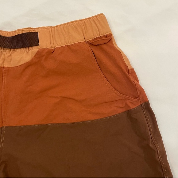 Outdoor Voices RecTrek Colorblock 3" Shorts in Zion Colorway size Medium - Picture 5 of 6